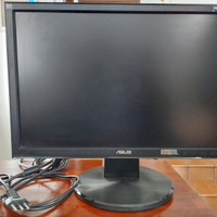 Monitor pc Asus da 19 pollici