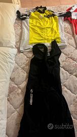 ABBIGLIAMENTO E ACCESSORI PER BICICLETTA