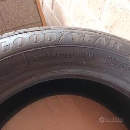 goodyear invernali 125/65r16102h