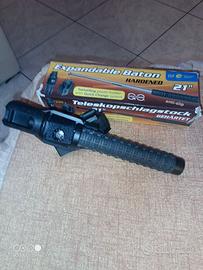 Bastone telescopico sopravvivenza