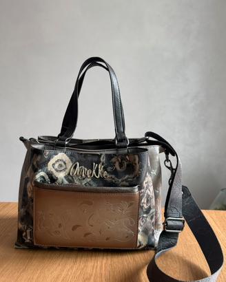 Borsa a mano shopping con tracolla ANEKKE