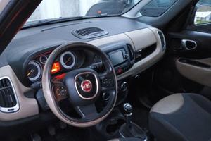 FIAT 500L living lounge