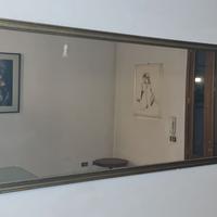 Specchio a muro