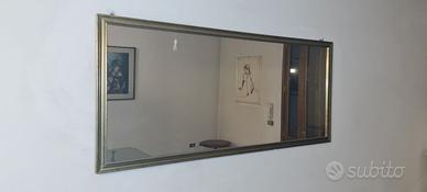 Specchio a muro