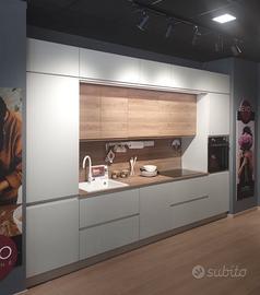 CUCINA MOD.ARIA 2  IN SCONTO DEL 50% CM. 360