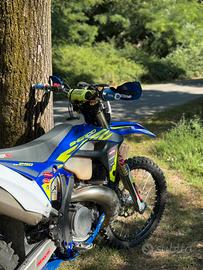 Sherco se 250 factory 2t