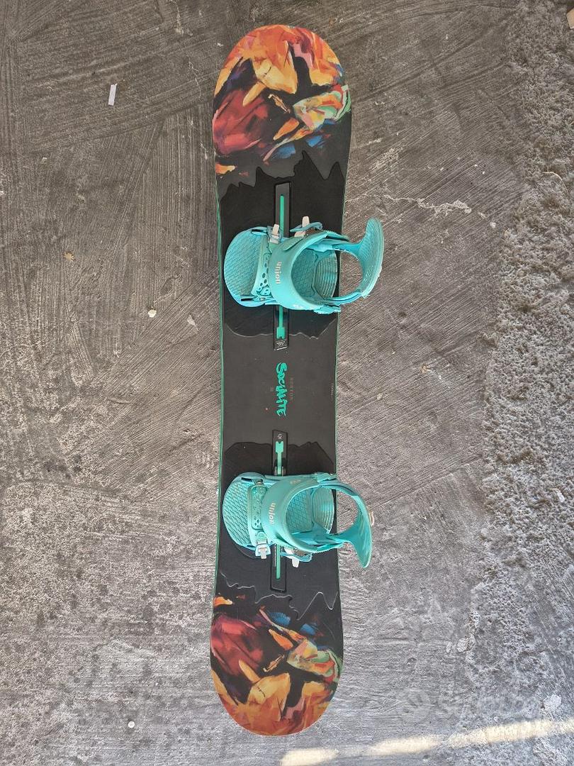 Burton Socialite 138 Snowboard + Attacchi Union S - Sports In