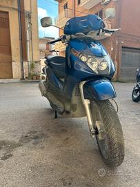 Piaggio Beverly 200 anno 2002