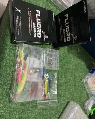 kit da pesca nuovi in stock