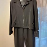 Completo di giacchetta e pantaloni fatto a mano