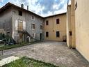 casa-in-linea-con-giardino-abitabile-da-subito-