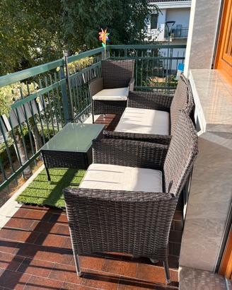 Salottino completo giardino/balcone effetto rattan