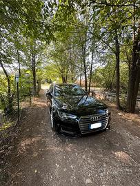 Audi A4 Quattro s-line Editio Sport S-tronic