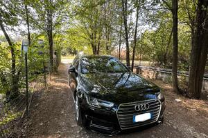 Audi A4 Quattro s-line Editio Sport S-tronic
