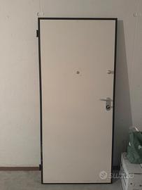 Porta blindata bianca