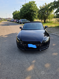 Audi tt mk2 cabrio 2008 2.0 TFSI nera