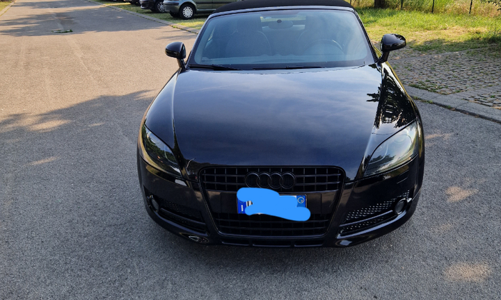 Audi tt mk2 cabrio 2008 2.0 TFSI nera