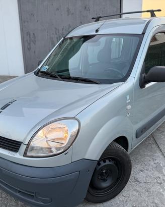Renault Kangoo 4p. Autocarro 1.2 PEDANA DISABILE