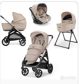 Inglesina Aptica System Quattro e Base Isofix Auto