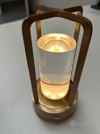 Lampada da tavolo