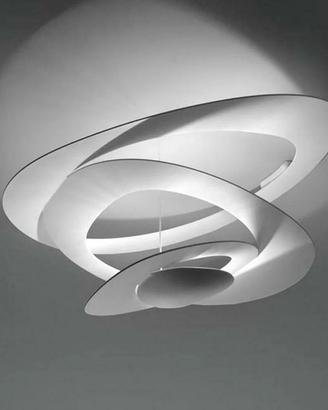 Lampadario Artemide 3000k