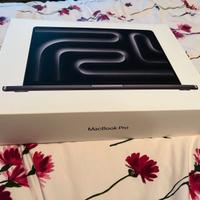 MacBook Pro 14” M5 – 32GB RAM – 1TB SSD