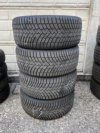 Pneumatici 225 40 18 Pirelli