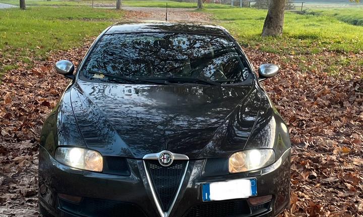 Alfa Romeo GT Blackline selespeed