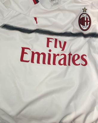 Divisa Milan 2016-2017 L
