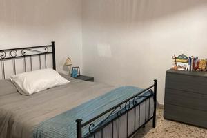 Ampia matrimoniale corso italia dal 1 marzo (donne