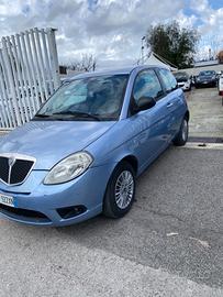 Lancia Ypsilon 1.3 MJT 75 CV E-Collection