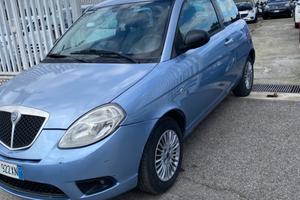 Lancia Ypsilon 1.3 MJT 75 CV E-Collection