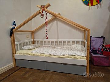 Letto in legno per bambini
