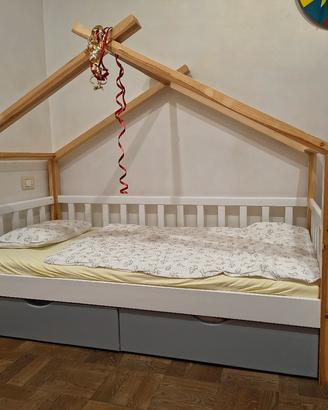 Letto in legno per bambini