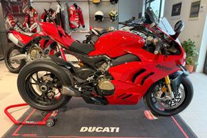 Ducati Panigale V4 S FULL AKRAPOVIC