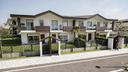 villa-a-schiera-d-angolo-a-mesero