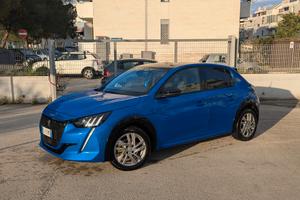 peugeot 208 1.5 hdi diesel GT line 2022 full full