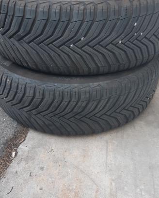 2 pneumatici M+S 215/65 R16 60 euro!