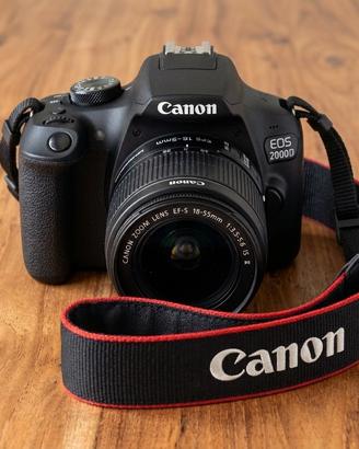 Fotocamera Canon 2000D