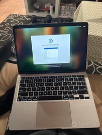 Apple MacBook Air M1 2020 13" - 8GB RAM