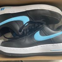Nike Air Force 1 nere/azzurre
