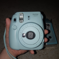 Polaroid instax mini