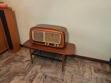 tavolino porta riviste in stile anni '50
