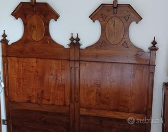 Testiera antica per letto matrimoniale