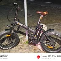 bici elettrica icone 250 watt legale