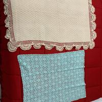 Scialle bambino/a lavorato a mano