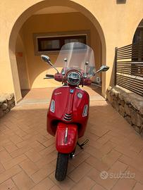 Vespa GTS 300 Super