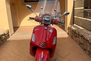 Vespa GTS 300 Super