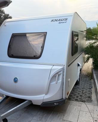 Knaus Sport 400 LKK - peso 1050 KG