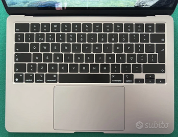 MacBook Air 13 2024